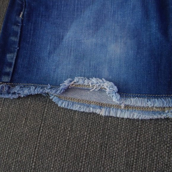 Diesel Mini Jean Skirt Size 26 Made in Italy *New with Tags* - Picture 14 of 16